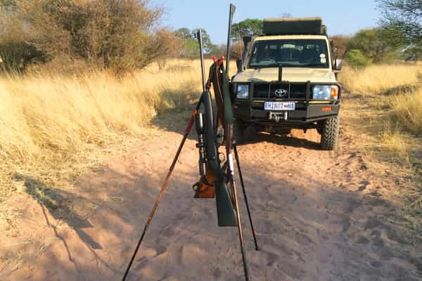 Babi-Babi hunting safari Namibia Jeep Toyota - FR